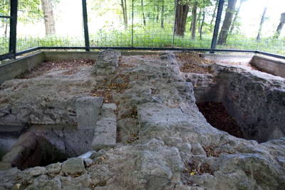 Absetzbecken der römischen Eifelwasserleitung in Klettenberg