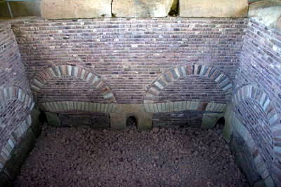 Brunnenstube Klausbrunnen bei Mechernich Kallmuth