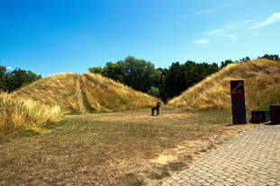 Europäischer Kulturpark  Villa mit Grabhügeln