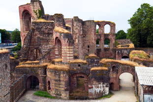 Kaiserthermen Hauptgebäude