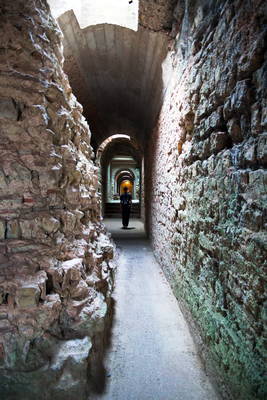 Kaiserthermen Katakomben