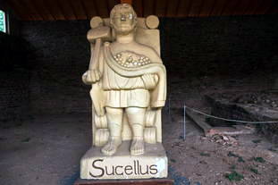 Kelterei Erden - Sucellus Statue