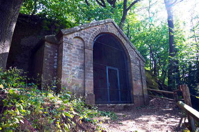 Mithras Denkmal Schwarzerden