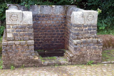 Quellfassung Grüner Putz der Eifelwasserleitung