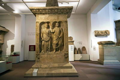 Rheinisches Landesmuseum Trier - Sarkophage