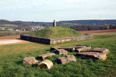 Römische Grabhügel von Oberlöstern