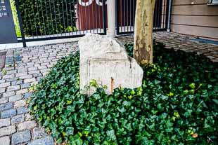 Steinfragment Schmiede Schwalbeneck Augsburg