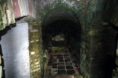 Trier - Sarkophag in Friedhof St. Matthias