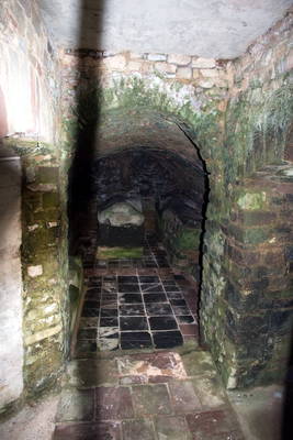 Trier - Sarkophag in Friedhof St. Matthias