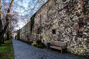 Worms Überreste Mauer