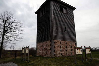 rekonstruierter Limes Wachturm Vielbrunn