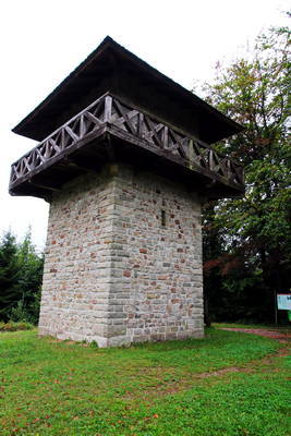 rekonstruierter Limes Wachturm in Großerlach (Heidenbuckel)