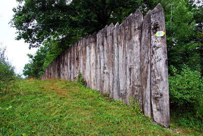 rekonstruierter Limes Wachturm in Großerlach (Heidenbuckel)
