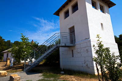 rekonstruiertes Wachthaus am Limes