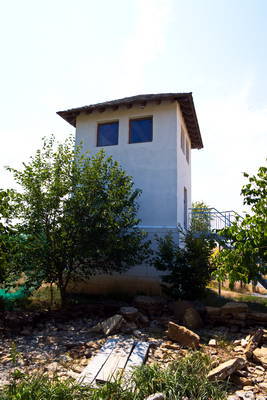 rekonstruiertes Wachthaus am Limes