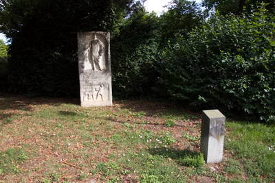 römische Orte Neuss - Grabdenkmal