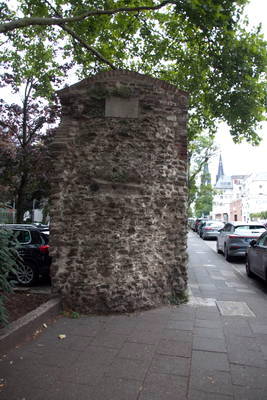 römische Stadtmauer und Türme Köln